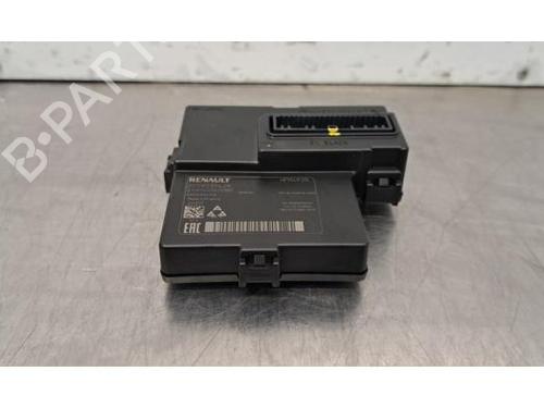 Used Electronic module DACIA SANDERO III 1.0 SCe 65 (67 hp) 30663446