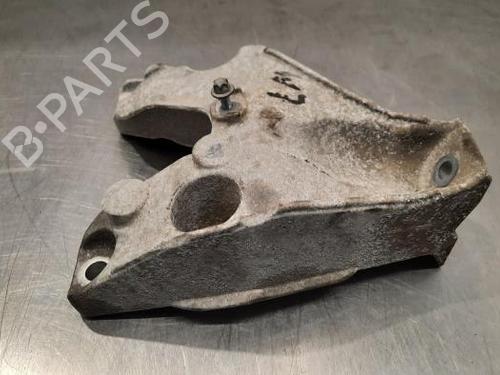 Used Engine mount BMW 4 Coupe (F32, F82) M4 Competition (450 hp) 23594063