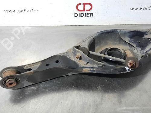 Højre bagtil bærearm MAZDA 3 Saloon (BM_, BN_) 1.5 (100 hp) 10882920