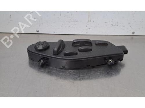 Used Switch Switch PORSCHE TAYCAN (Y1A) 4S (Y1ADB1) (530 hp) 34268678 34268678