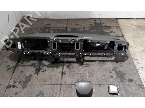 Used Airbag Kit Airbag Kit PEUGEOT EXPERT Van (V_) 1.5 BlueHDi 120 (120 hp) 33316576 33316576