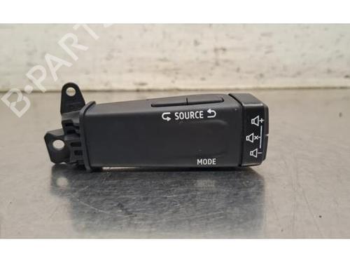 Used Steering wheel controls Steering wheel controls 39154415 39154415