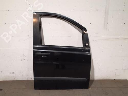 Used Right front door MERCEDES-BENZ VITO / MIXTO Van (W639) 115 CDI (639.601, 639.603, 639.605) (150 hp) 23579539