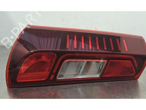 Used Left taillight RENAULT EXPRESS Box Body/MPV 1.3 TCe 100 (F6MA) (102 hp) 30187370