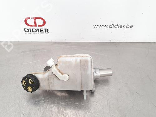 Used Brake master cylinder FORD FOCUS III Saloon 1.5 TDCi (120 hp) 10881124