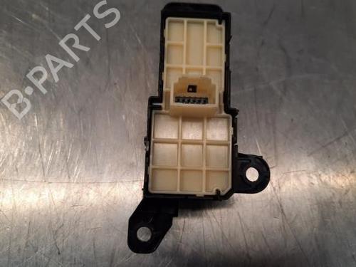 Switch TOYOTA YARIS (_P21_, _PA1_, _PH1_) 1.5 Hybrid (MXPH10, MXPH11) | BP23600362I30 
