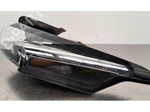 Right taillight PEUGEOT 308 III (FB_, FH_, FP_, F3_, FM_) e-308 (FMZKWZ) | BP28966340C35 