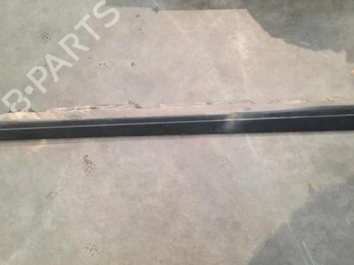 Used Right sideskirt MERCEDES-BENZ GLA (H247) GLA 180 d (247.710) (116 hp) 20079068