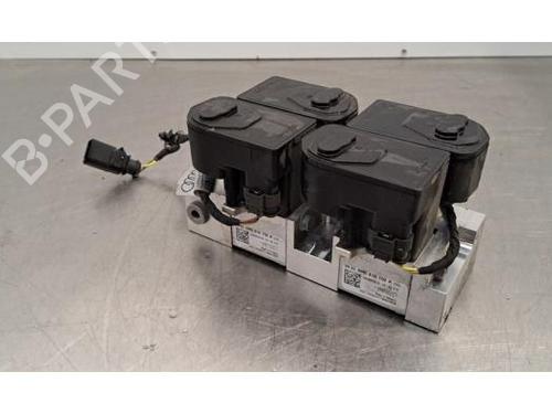 BP30915887O1 main image