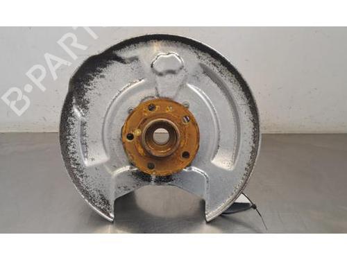 Fusee rechts achter Fusee rechts achter VOLVO XC60 II (246) B4 Plug-In Hybrid AWD (340 hp) 34254527 34254527