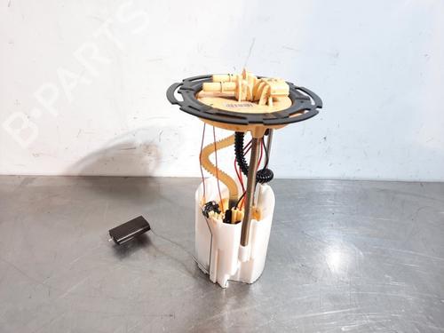 Used Fuel pump NISSAN QASHQAI II (J11, J11_) 1.5 dCi (110 hp) 17114370