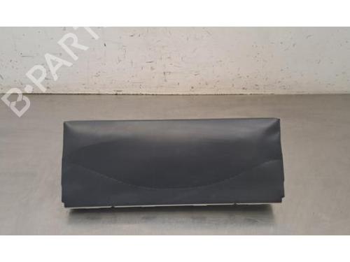 Knæ Airbag Knæ Airbag VW GOLF VII (5G1, BQ1, BE1, BE2) 2.0 GTI (245 hp) 33997464 33997464