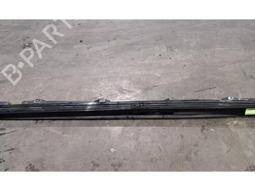 Used Left sideskirt MERCEDES-BENZ A-CLASS Saloon (V177) A 180 (177.184) (136 hp) 31085355