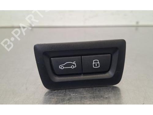 switch-bmw-4-gran-coupe-g26-2021-34228907 main image