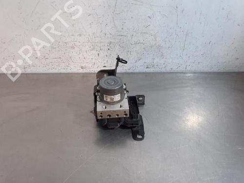 Used ABS pump PEUGEOT PARTNER Box Body/MPV (K9) 1.5 BlueHDi 100 (102 hp) 31085360