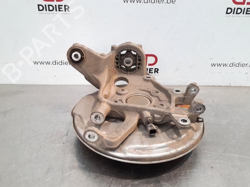 Used Right rear steering knuckle VOLVO V60 II (225) D4 (190 hp) 17562850
