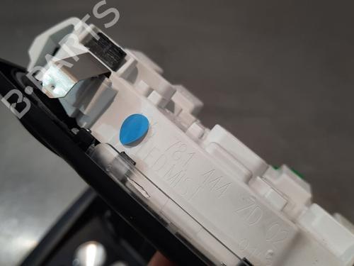 Interior roof light PEUGEOT 3008 II SUV (MC_, MR_, MJ_, M4_) 1.5 BlueHDi 130 | BP15030687I8 