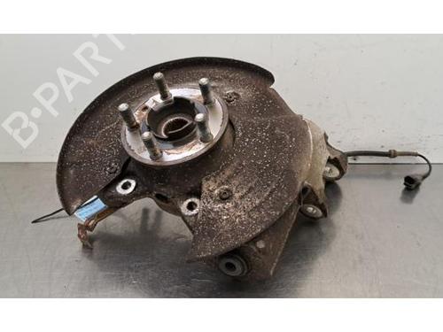 Used Right rear steering knuckle Right rear steering knuckle JAGUAR F-PACE (X761) 3.0 SDV6 AWD (300 hp) 35746761 35746761
