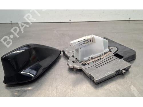 Antenne/Base PEUGEOT 308 SW III (FC_, FJ_, FR_, F4_, FN_) BlueHDi 130 (FCYHZL, FCYHZT) (131 hp) 32664828