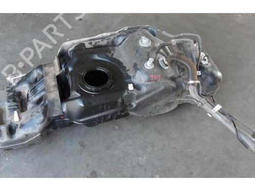 Used Fuel tank TOYOTA HILUX VIII Pickup (_N1_) 2.8 TD 4WD (GUN126) (204 hp) 21675086