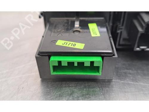 Switch JAGUAR F-PACE (X761) 3.0 SDV6 AWD | BP35746851I30 - Image 3