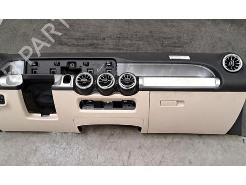 Used Dashboard Dashboard 39153627 39153627