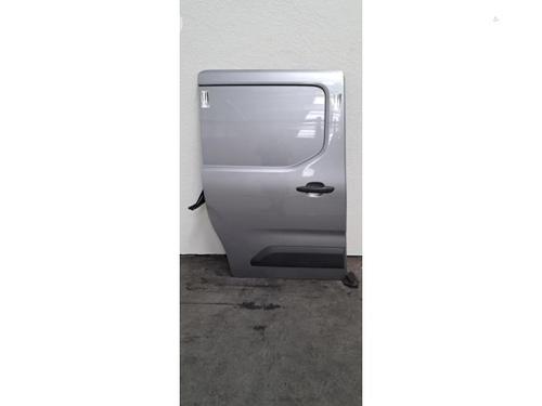 Højre side skydedør Højre side skydedør OPEL COMBO Box Body/MPV (K9) 1.5 D (131 hp) 36772972 36772972
