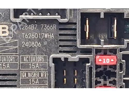 Fuse box RENAULT TRAFIC III Van (FG_) 2.0 dCi 130 (FGMY) | BP39011200E1 - Image 2