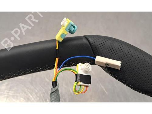 Volant PEUGEOT 3008 III (KA_, KB_, KC_) Hybrid 136 (KAHPYE) | BP30605390C49