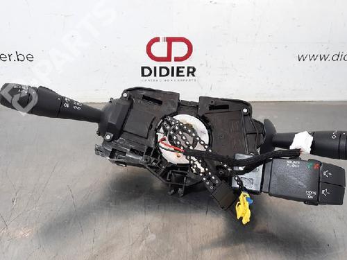 Used Switch Switch RENAULT CLIO IV Grandtour (KH_) 0.9 TCe 90 (90 hp) 10873994 10873994
