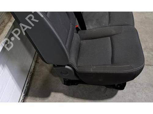 Sæde højre fortil RENAULT TRAFIC III Van (FG_) 2.0 dCi 130 (FGMY) (131 hp) 23627188