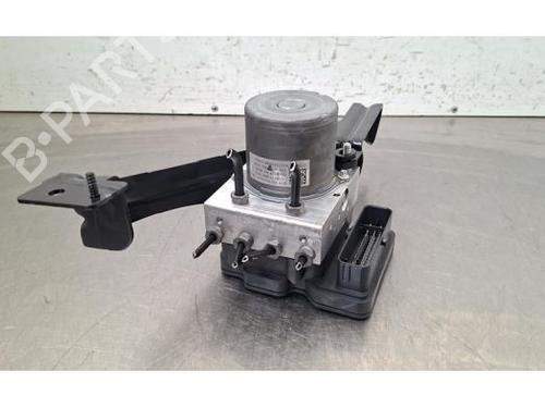 Used ABS pump ABS pump MERCEDES-BENZ CLA (C118) CLA 180 (118.384) (136 hp) 40285352 40285352
