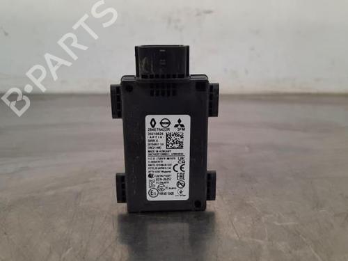 Used Electronic module RENAULT CLIO V (B7_) 1.0 TCe 90 (B7MT) (91 hp) 21675051