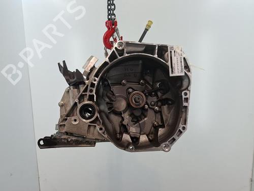 gearbox-dacia-sandero-ii-2012-39154661 main image
