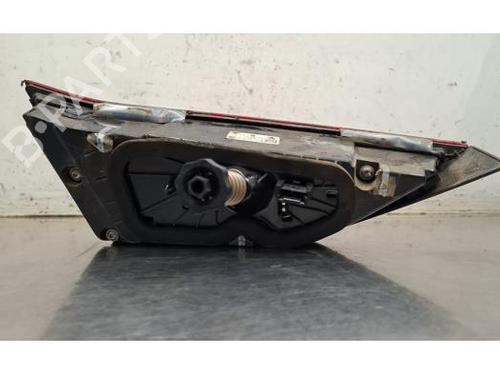 Right taillight BMW 1 (F40) 118 i | BP40240812C35 - Image 2