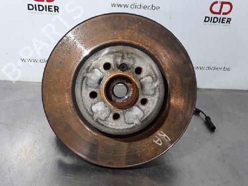 Used Right rear steering knuckle BMW 7 (G11, G12) 740 d, Ld xDrive (320 hp) 10882547