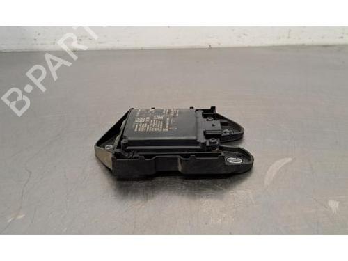 Used Electronic module RENAULT CAPTUR II (HF_) TCe 155 (HFMN) (154 hp) 27975337