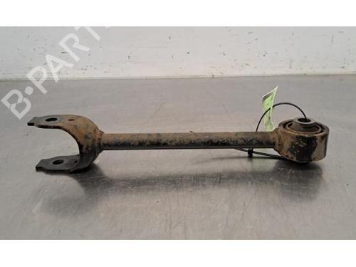 Used Right rear suspension arm TOYOTA RAV 4 V (_A5_, _H5_) 2.5 Hybrid (AXAH52) (218 hp) 28086336
