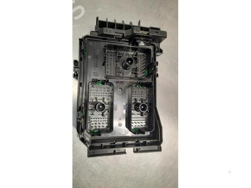 Fuse box OPEL ASTRA K (B16) 1.5 CRDI (68) | BP19649152E1 