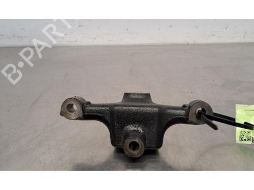 Used Support RENAULT TRAFIC III Van (FG_) 1.6 dCi 95 (FGMJ, FGMR) (95 hp) 28081898