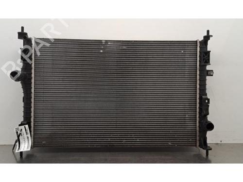 Used Water radiator Water radiator 38322066 38322066