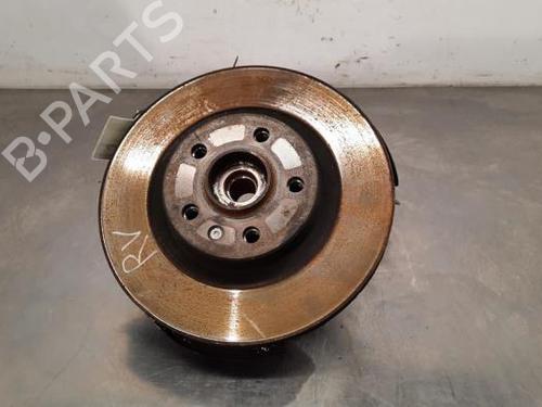 Used Right front steering knuckle VOLVO XC40 (536) D3 (150 hp) 23630720