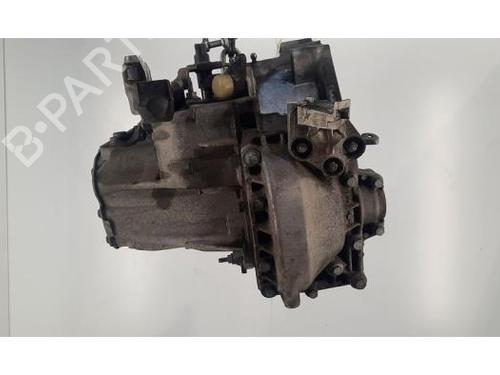 Gearbox PEUGEOT EXPERT Van (V_) 2.0 BlueHDi 120 | BP31273135M3