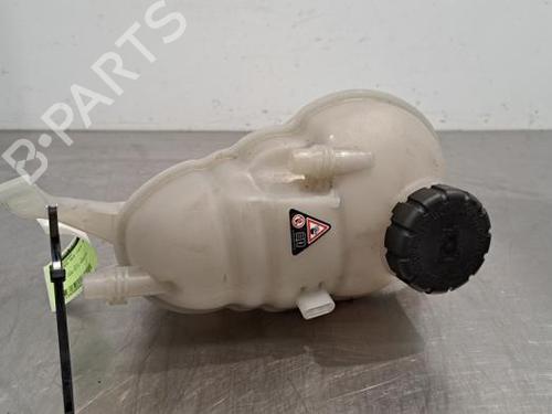 Used Expansion tank MERCEDES-BENZ EQA (H243) EQA 250 (243.701) (190 hp) 23626193