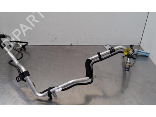 Klimaleitungen für Klimaleitungen DS DS 3 / DS 3 CROSSBACK (UR_, UC_, UJ_) 1.2 Hybrid 136 (URHPYF) (136 hp) 34608425 34608425
