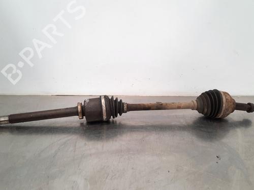 Used Right front driveshaft OPEL VIVARO A Van (X83) 2.0 CDTI (F7) (114 hp) 11231865