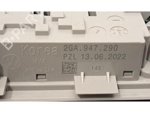 Interior roof light VW POLO VI (AW1, BZ1, AE1) 1.0 TSI | BP30663153I8