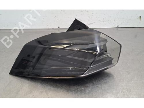 Used Left taillight Left taillight PEUGEOT 2008 II (UD_, US_, UY_, UJ_, UR_, UC_) 1.2 Hybrid 136 (URHPYC, USHPY) (136 hp) 35777909 35777909
