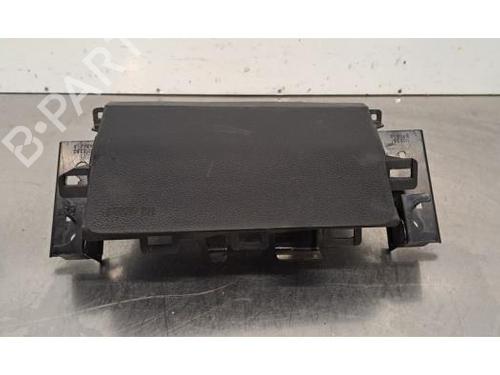 Used Knee airbag Knee airbag RENAULT ALASKAN 2.3 dCi 163 4x4 (U3MB) (163 hp) 32510945 32510945