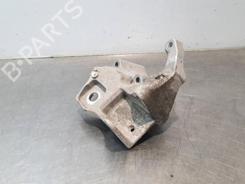 Used Gearbox mount VOLVO XC60 I SUV (156) D4 (190 hp) 15034802